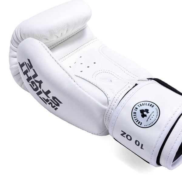 Classic Leather - White(Classic logo) - Muay Thai Boxing Gloves